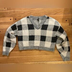 Alya Francesca's Fuzzy Grey Buffalo Plaid Check V-Neck Cropped Sweater Women XS